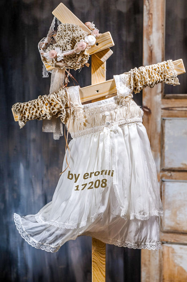 Εκρού βαπτιστικό φόρεμα με δαντέλα 17208 by erofili