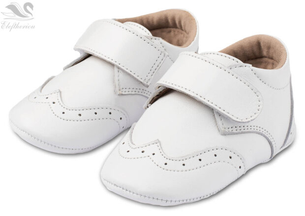 παπούτσια βάπτισης δερμάτινα Brogues για αγόρι σε λευκό